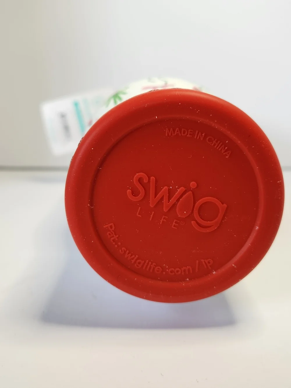 Insulated Holiday Bow Travel Mug with Red Handle and Straw